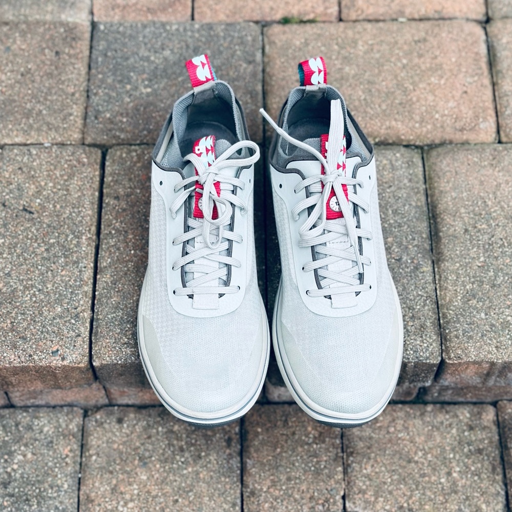 BALA Twelves Shade Gray Nurses Shoes - Unisex - W-SZ-9M /M SZ - 7.5